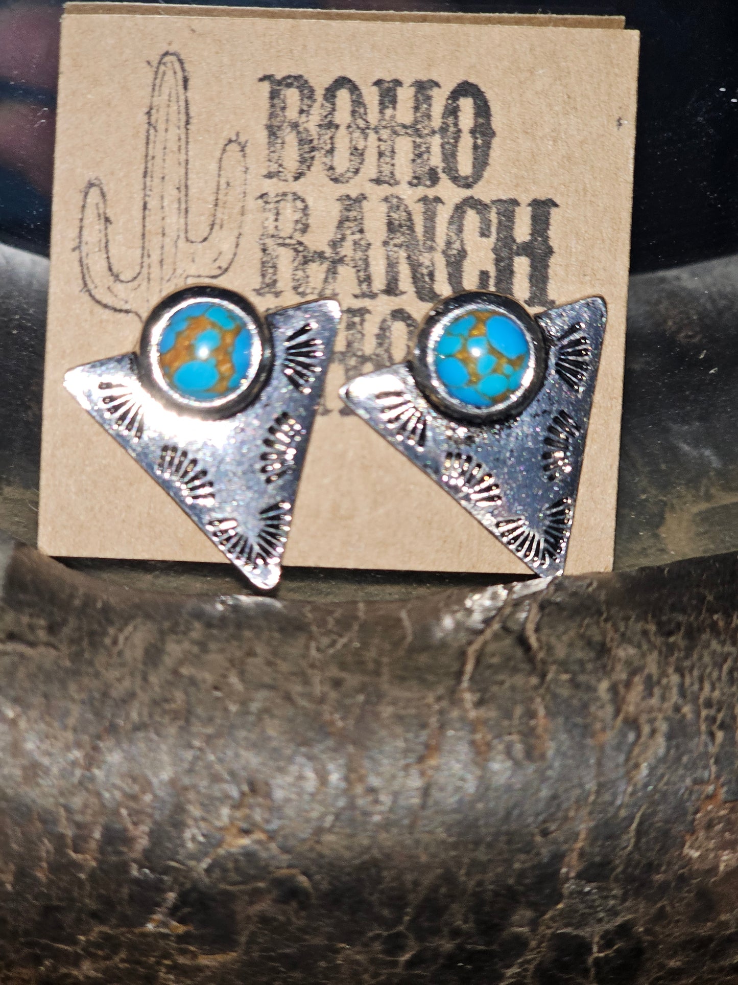 Western Textured Arrow Shape Post Earrings