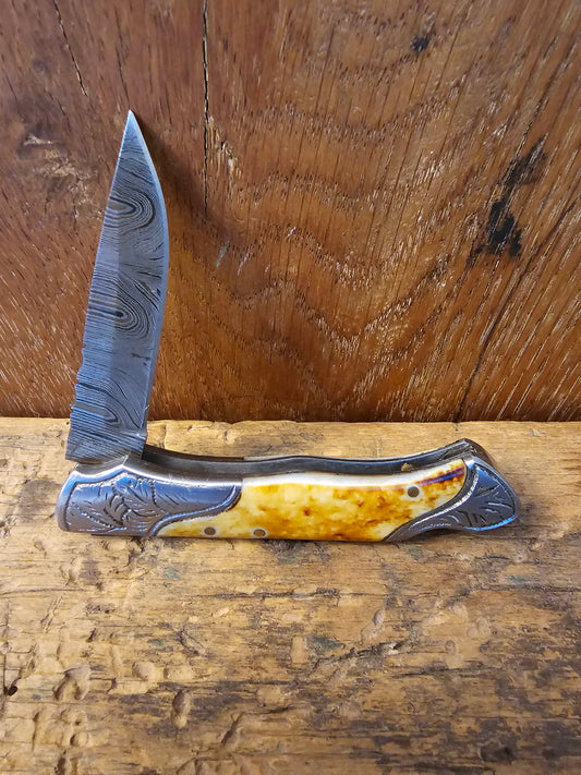 Titan Pocket Knife