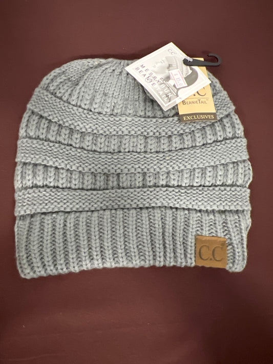 CC: Messybun Beanie