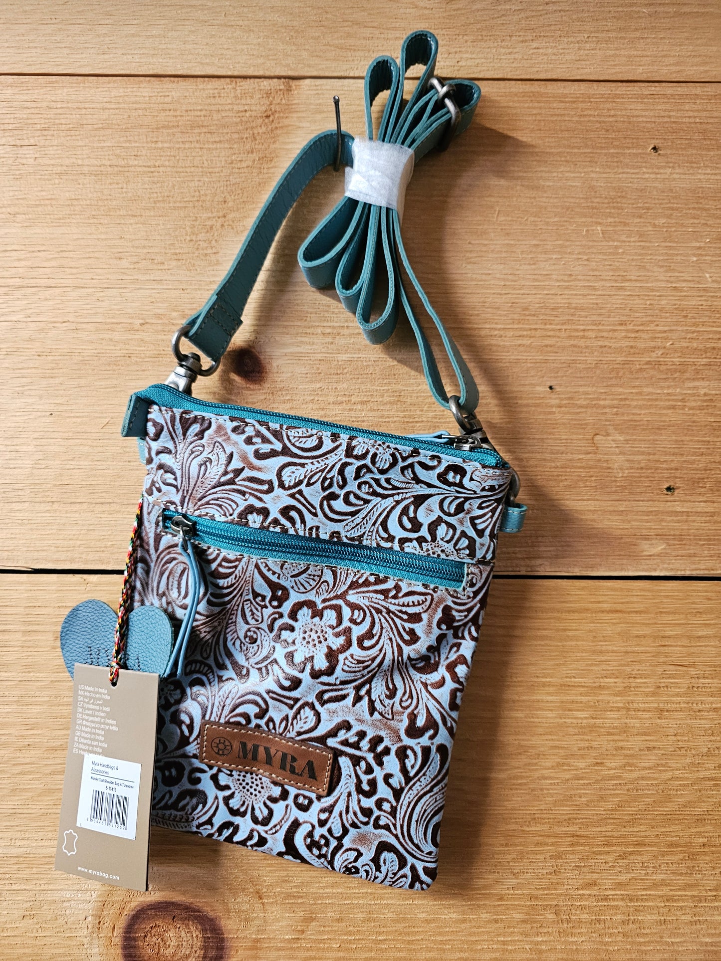 Wonder Trail Shoulder Bag Turquoise