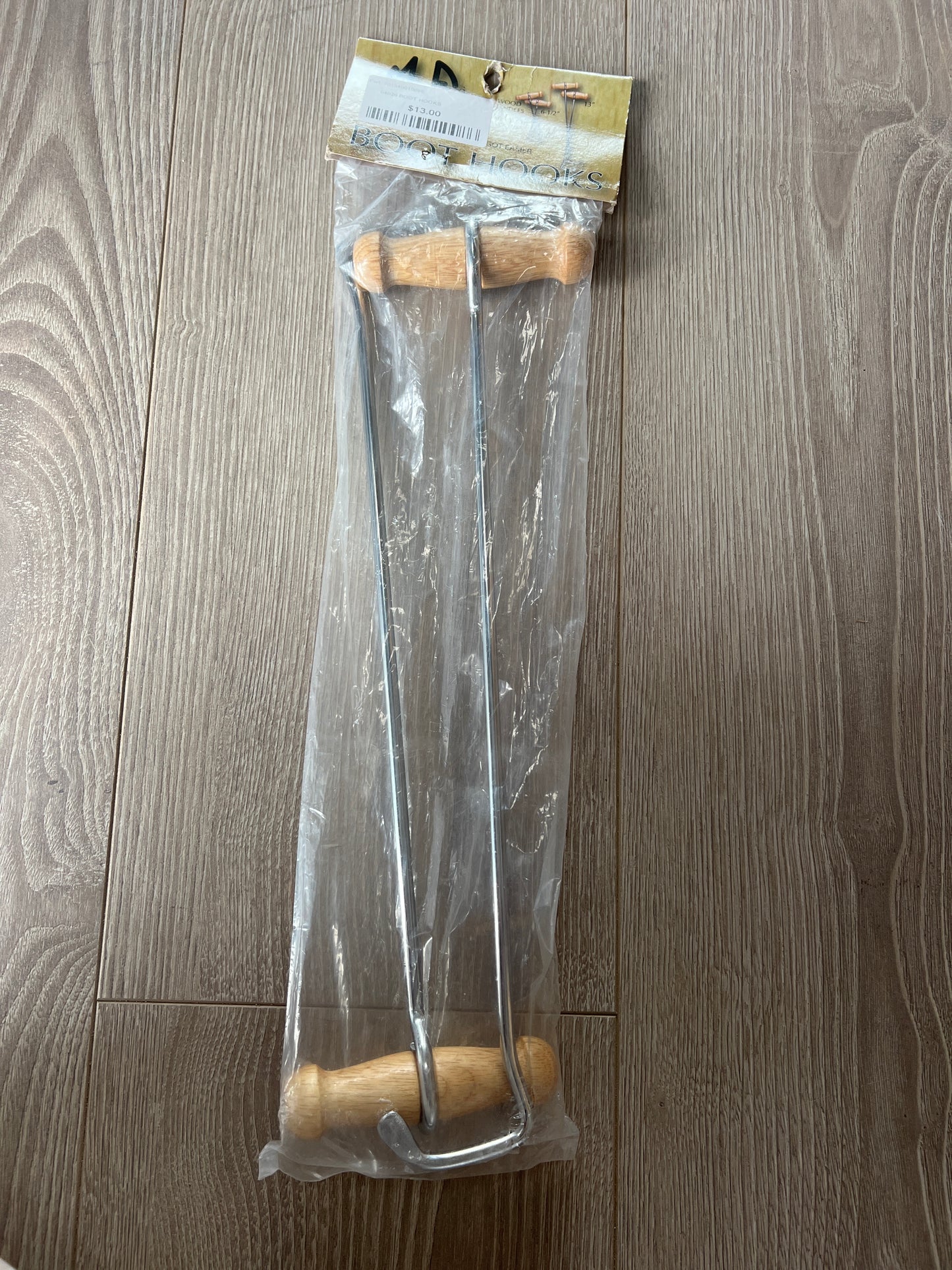 M&F: Boot Hooks