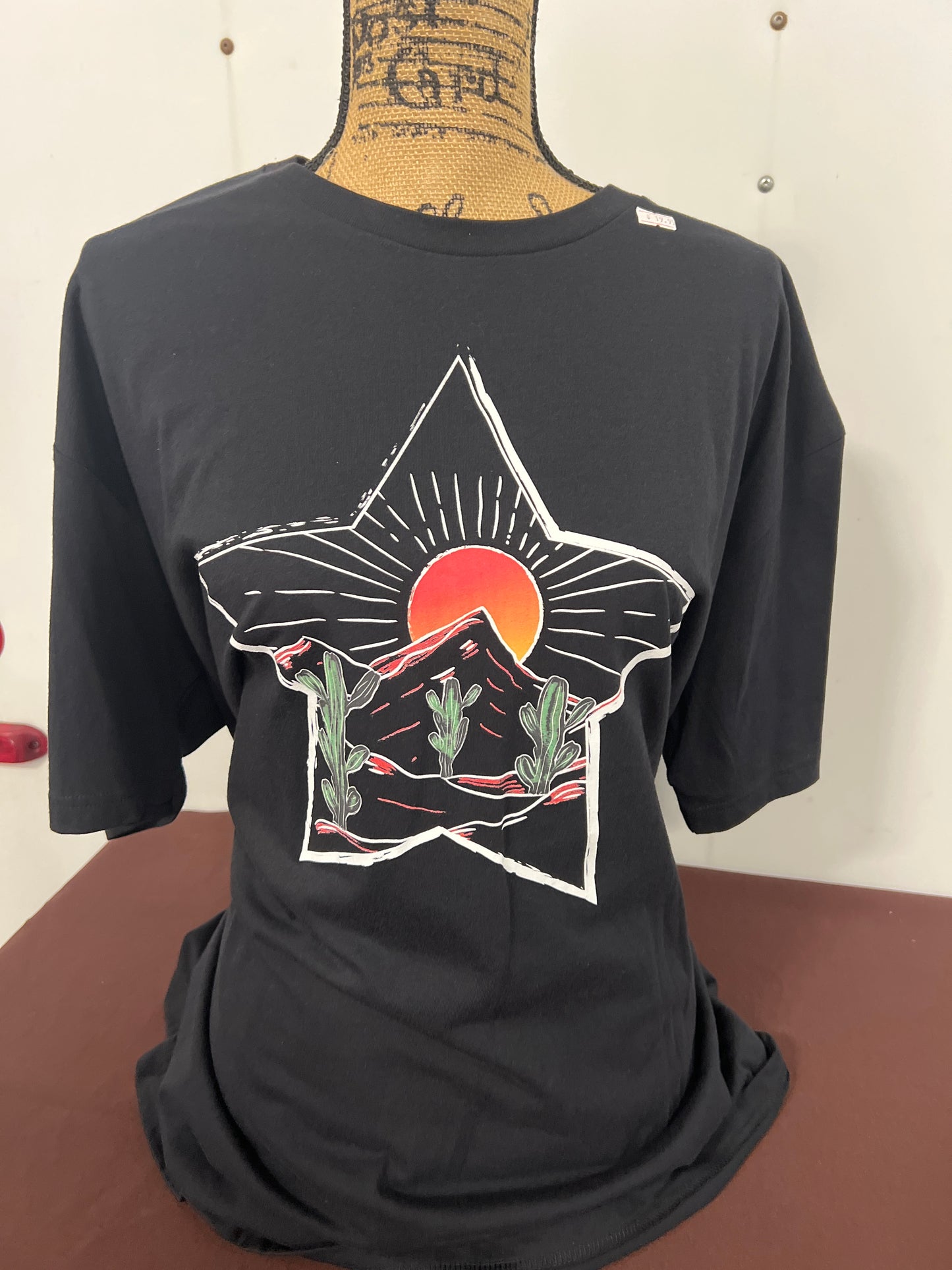 Rowdy Crowd: Ladies Desert Star Tee